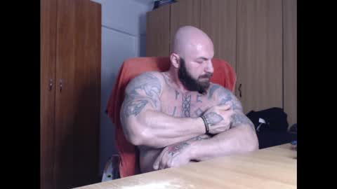 Snapshot of strongivan chatting on 02-23-25, 07:07 StrongIvan online show from 02-23-25, 07:07