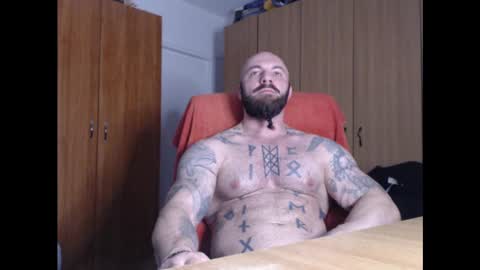 Snapshot of strongivan chatting on 02-24-25, 05:00 StrongIvan online show from 02-24-25, 05:00