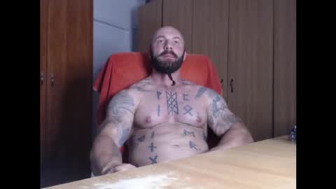 Snapshot of strongivan chatting on 06-02-26, 05:59 StrongIvan online show from 06-02-26, 05:59
