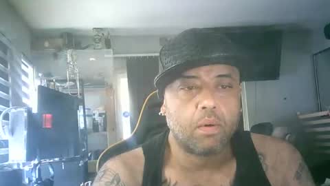 Snapshot of stronglikbullse619259 chatting on 02-23-25, 06:34 stronglikbullse619259 online show from 02-23-25, 06:34