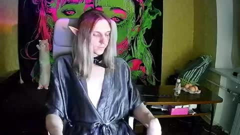 ALFIE online show from 05-17-26, 06:26