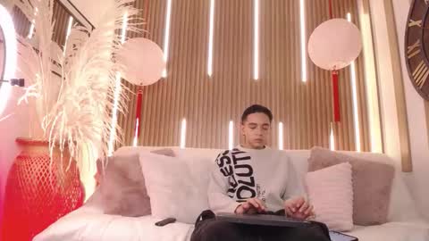 STUART online show from 01-31-26, 09:02