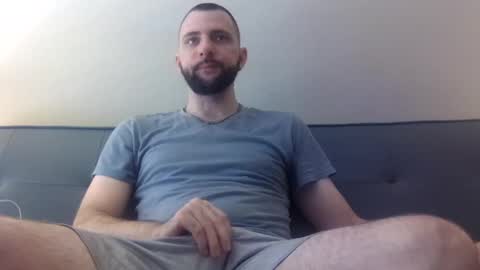stud4u21 online show from 10-12-25, 05:56