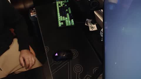 stud69861714 online show from 10-19-25, 06:14