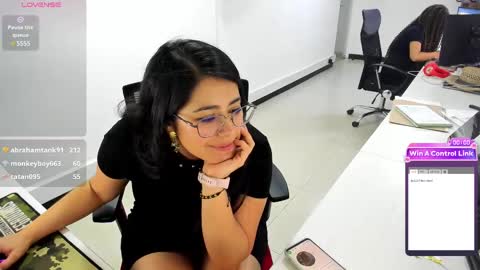 Snapshot of studcb_ chatting on 03-01-25, 12:39 studcb_ online show from 03-01-25, 12:39