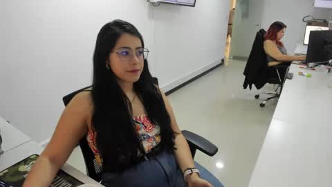 Snapshot of studcb_ chatting on 03-07-25, 05:38 studcb_ online show from 03-07-25, 05:38