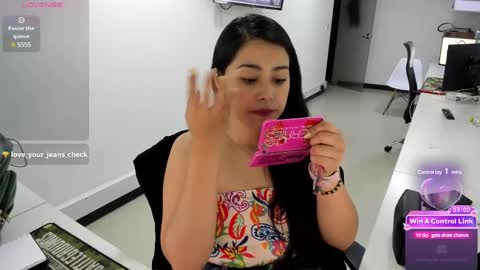 Snapshot of studcb_ chatting on 03-08-25, 02:55 studcb_ online show from 03-08-25, 02:55