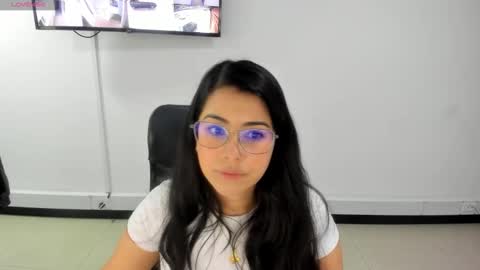 Snapshot of studcb_ chatting on 10-03-25, 04:26 studcb_ online show from 10-03-25, 04:26