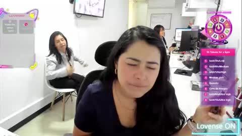 Snapshot of studcb_ chatting on 10-23-25, 07:45 studcb_ online show from 10-23-25, 07:45