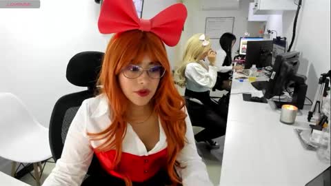 Snapshot of studcb_ chatting on 10-31-25, 05:58 studcb_ online show from 10-31-25, 05:58