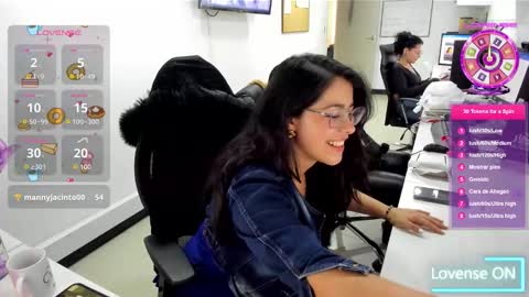 Snapshot of studcb_ chatting on 03-12-26, 09:43 studcb_ online show from 03-12-26, 09:43