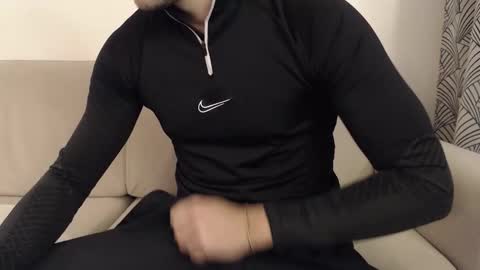 Stud From Paris online show from 10-15-25, 03:23