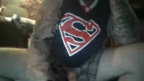 Snapshot of studio311 chatting on 11-14-25, 02:32 studio311 online show from 11-14-25, 02:32