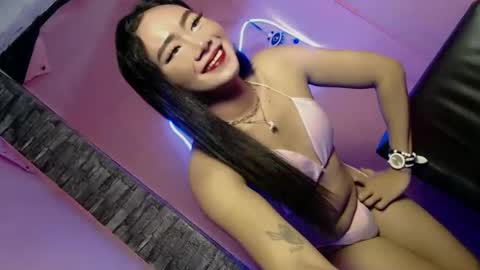 stunning_andrea69 online show from 02-08-26, 11:24