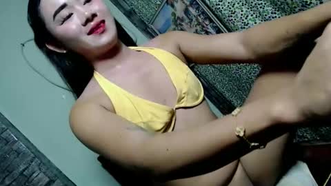 stunning_andrea69 online show from 05-14-26, 05:31
