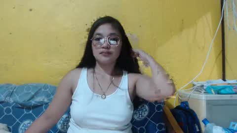 Snapshot of stunningamanda chatting on 01-15-25, 12:04 stunningamanda online show from 01-15-25, 12:04