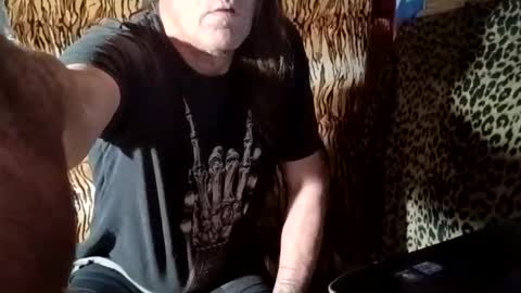 Snapshot of stuntcockdouble chatting on 03-13-26, 09:38 stuntcockdouble online show from 03-13-26, 09:38