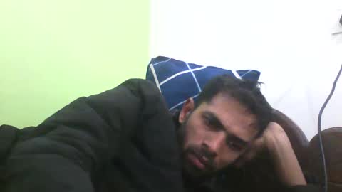 Snapshot of stylish0000008 chatting on 12-15-24, 11:12 Indian Couple online show from 12-15-24, 11:12
