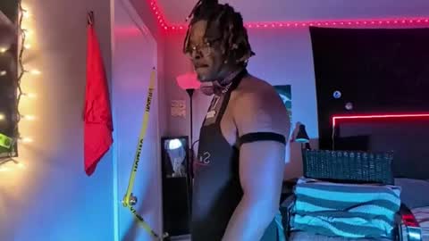 Hot Chocolate online show from 10-12-25, 08:24