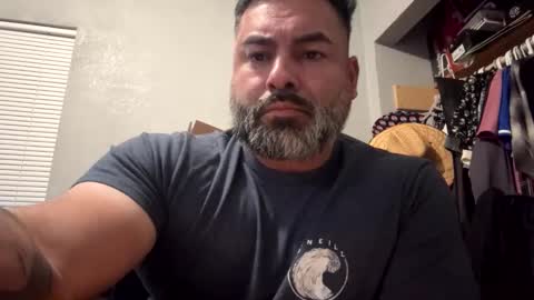 suavecito67 online show from 12-23-25, 02:42