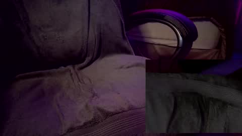 subbiguy00 online show from 10-25-25, 01:07