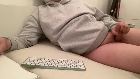 submissive199 online show from 01-09-26, 09:16