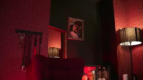 subtleart_ online show from 04-28-26, 02:33