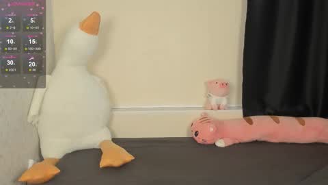 Snapshot of succubantra chatting on 09-21-25, 02:08 Chloe online show from 09-21-25, 02:08