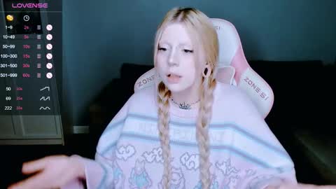 succubus_leslie online show from 10-04-25, 10:41