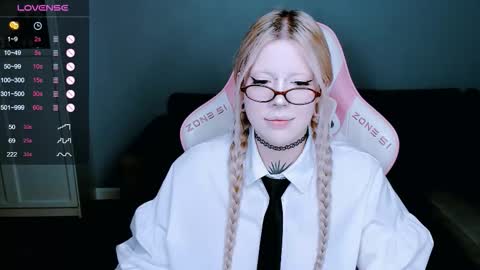 succubus_leslie online show from 10-11-25, 11:47