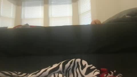 Snapshot of suckonthis318 chatting on 03-02-25, 11:53 suckonthis318 online show from 03-02-25, 11:53