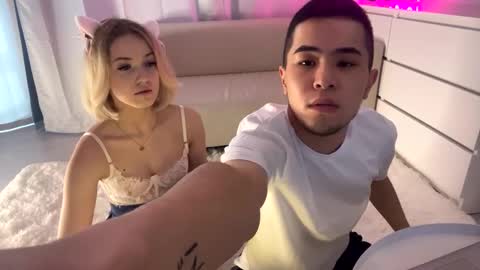 Snapshot of sue_star chatting on 02-15-25, 09:16 Emmy online show from 02-15-25, 09:16