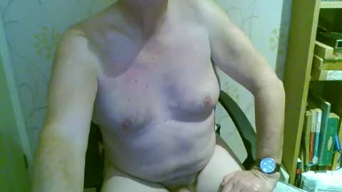 suffolkboy4 online show from 03-31-26, 07:36