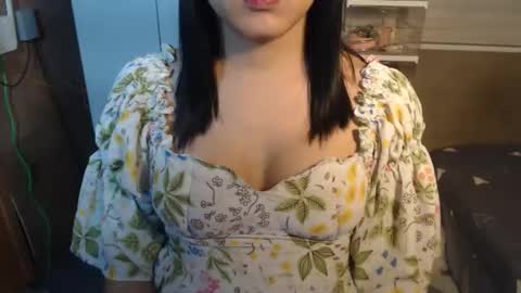 sugar_holy online show from 12-04-25, 03:54