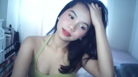 Snapshot of sugar_jazzz chatting on 03-04-26, 11:33 Rosiee online show from 03-04-26, 11:33