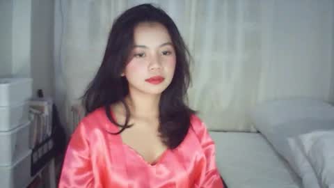 Snapshot of sugar_jazzz chatting on 03-23-26, 06:23 Rosiee online show from 03-23-26, 06:23