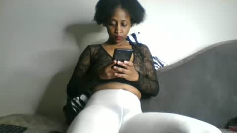 Snapshot of sugar_lace chatting on 07-20-26, 07:05 sugar online show from 07-20-26, 07:05