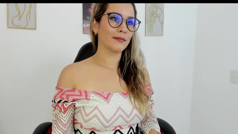 Snapshot of sugar_milff chatting on 01-29-25, 01:49 sugar_milff online show from 01-29-25, 01:49