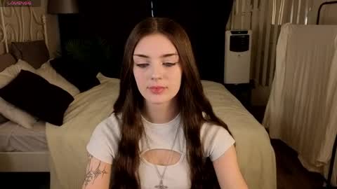 sugar_sophia online show from 04-28-26, 02:27