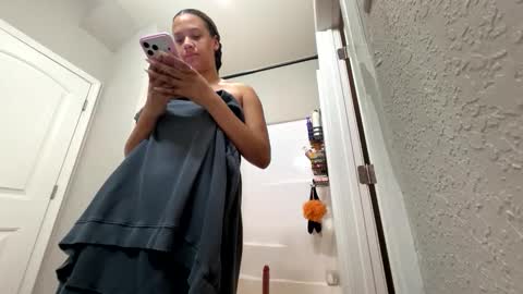 Snapshot of sugarbossbaby02 chatting on 02-27-26, 02:39 sugarbossbaby02 online show from 02-27-26, 02:39