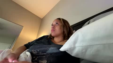 Snapshot of sugarbossbaby02 chatting on 02-28-26, 03:02 sugarbossbaby02 online show from 02-28-26, 03:02