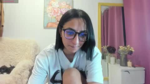 Snapshot of sugarburn chatting on 02-22-26, 07:34 Magda online show from 02-22-26, 07:34