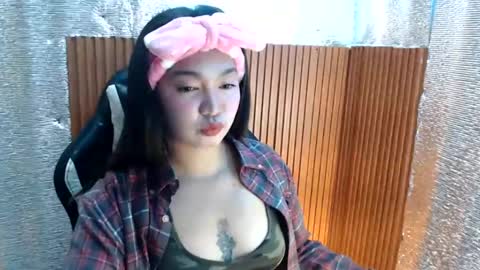 Sugar online show from 01-27-25, 06:20