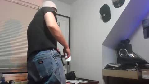 Snapshot of sugargay222 chatting on 04-14-26, 01:55 Sugar online show from 04-14-26, 01:55