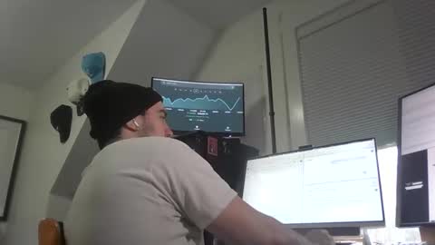 Snapshot of sugargay222 chatting on 04-15-26, 08:20 Sugar online show from 04-15-26, 08:20
