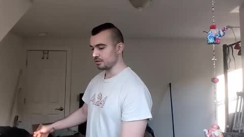 Snapshot of sugargay222 chatting on 05-18-26, 10:48 Sugar online show from 05-18-26, 10:48
