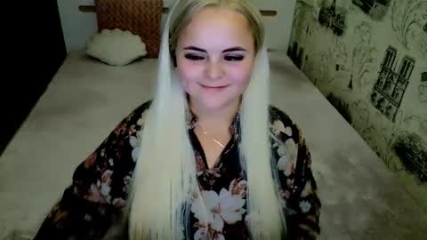 sugarkissx online show from 10-10-25, 07:35