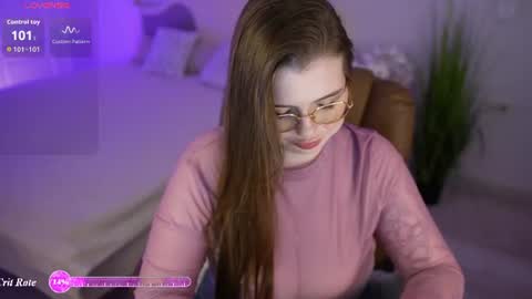 Mia online show from 07-03-26, 08:37