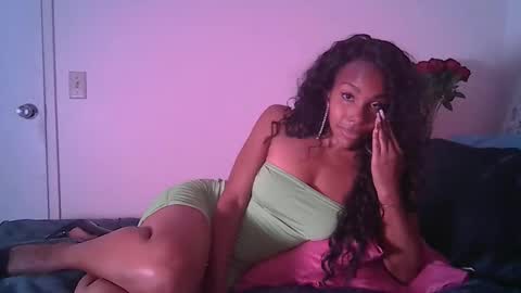 Snapshot of sugarwithkim chatting on 04-27-26, 10:35 Kim Lee online show from 04-27-26, 10:35