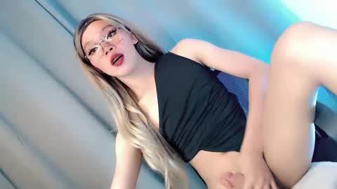 LoveSugar online show from 10-06-25, 10:18